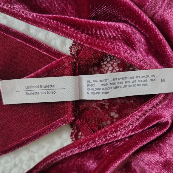 *5 for $25* Auden Women's Med Velvet Plunge Unlined Wireless Bralette Berry Red - Picture 4 of 10